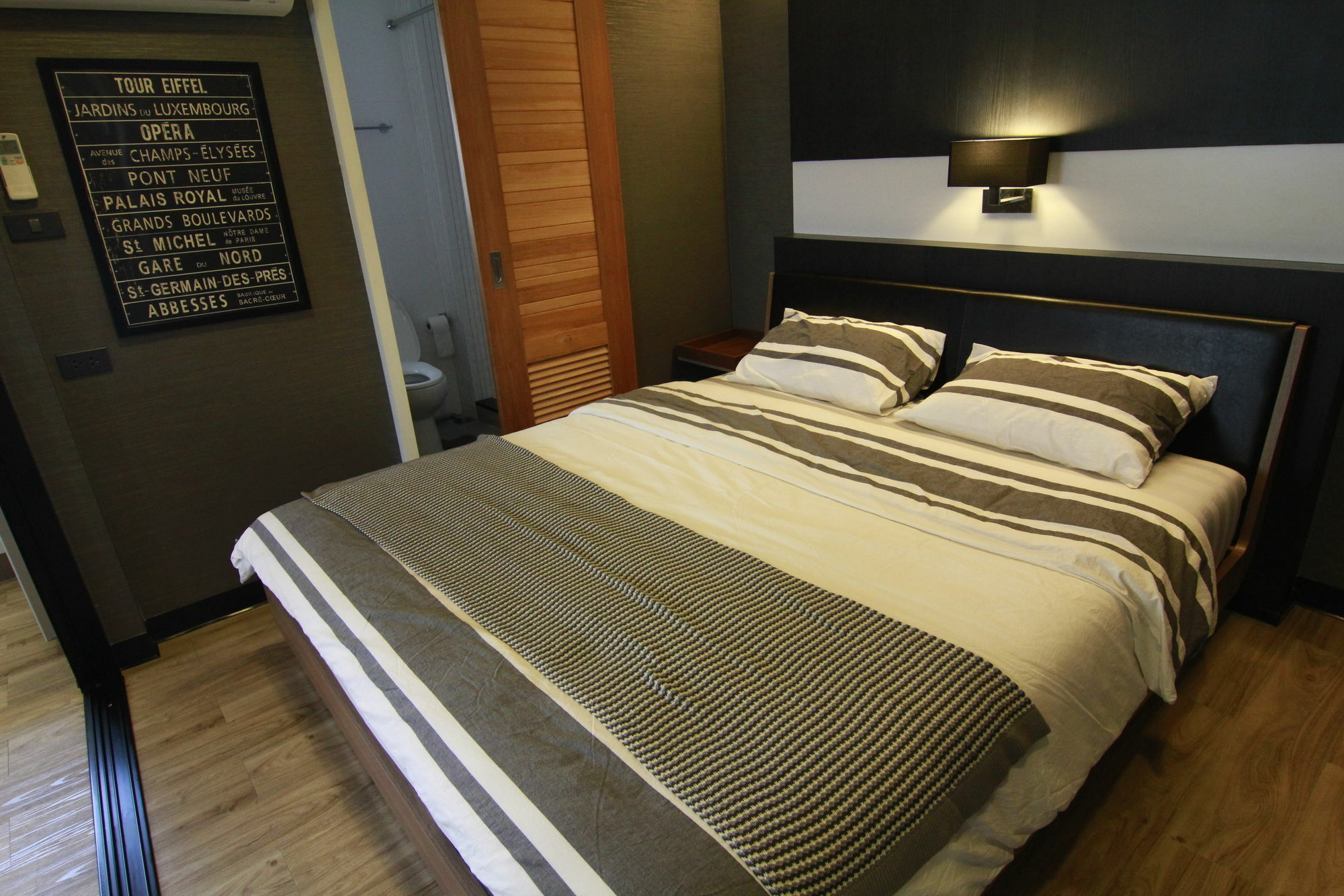 Bed and Breakfast S Bloc Saladaeng Bangkok Exterior foto