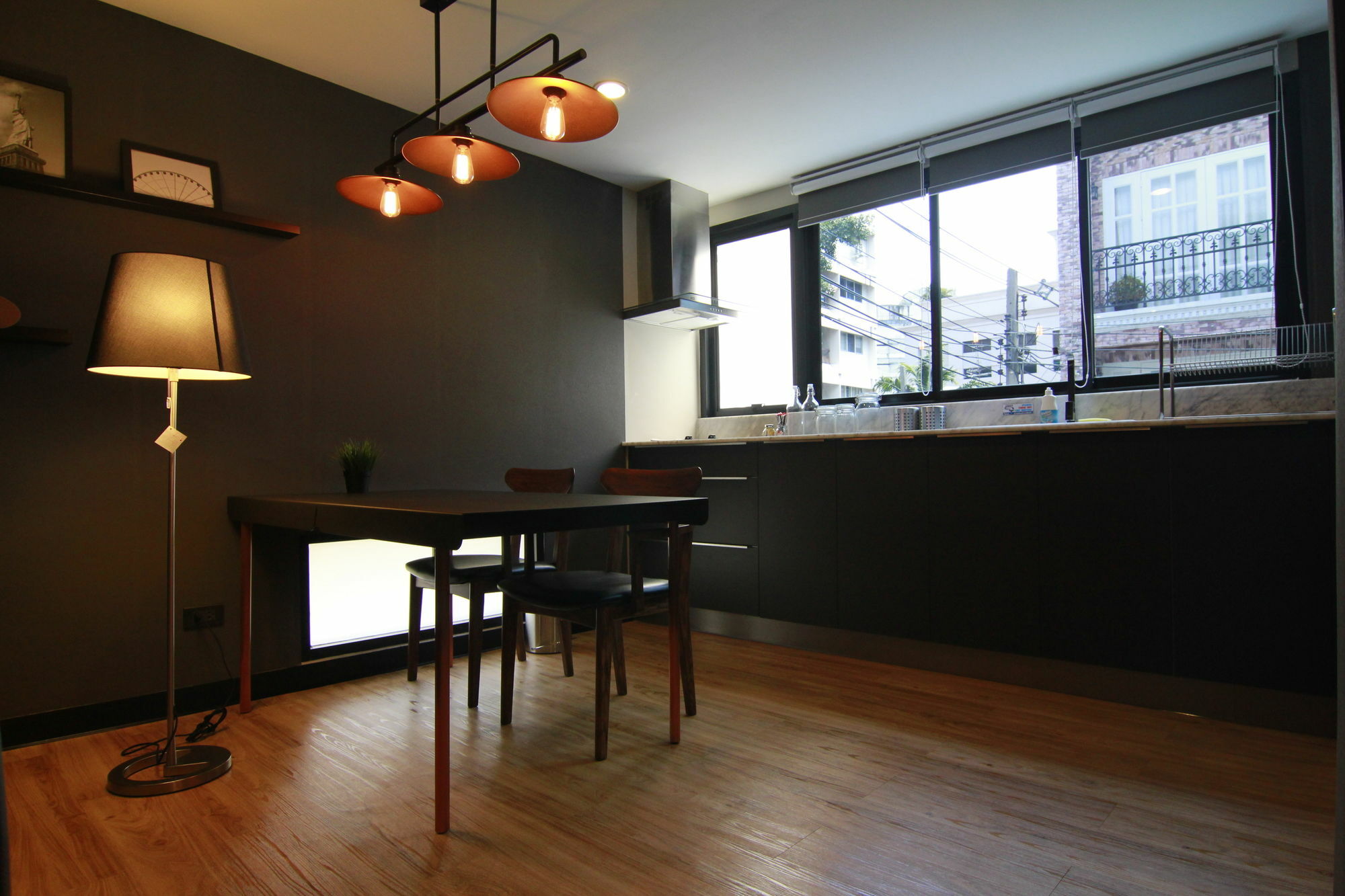 Bed and Breakfast S Bloc Saladaeng Bangkok Exterior foto