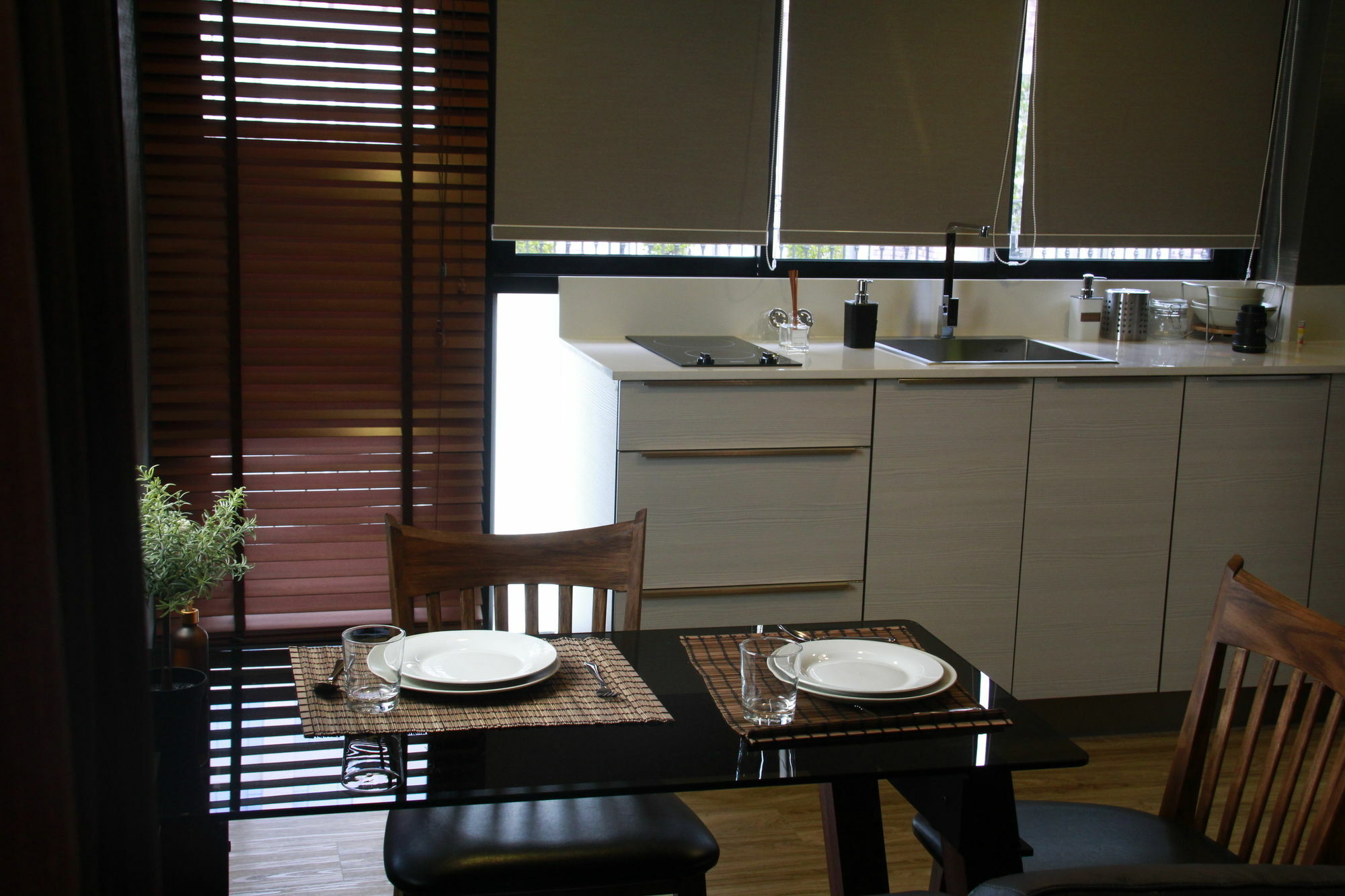 Bed and Breakfast S Bloc Saladaeng Bangkok Exterior foto