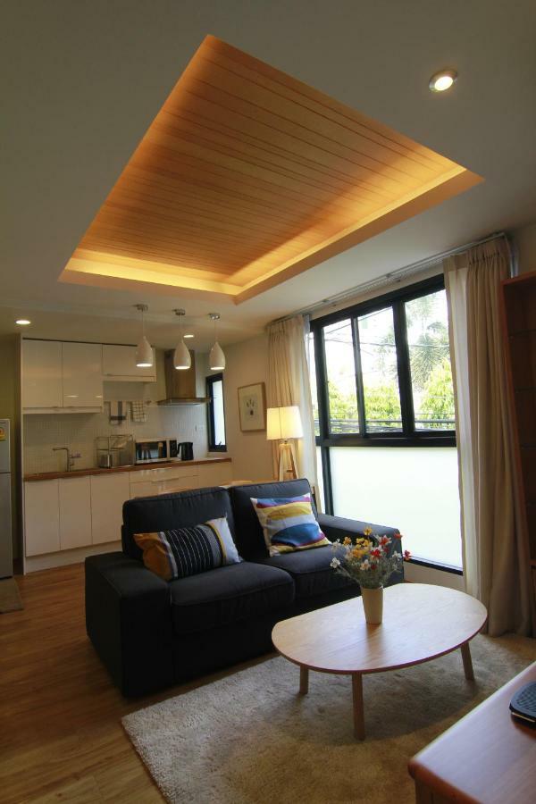 Bed and Breakfast S Bloc Saladaeng Bangkok Exterior foto